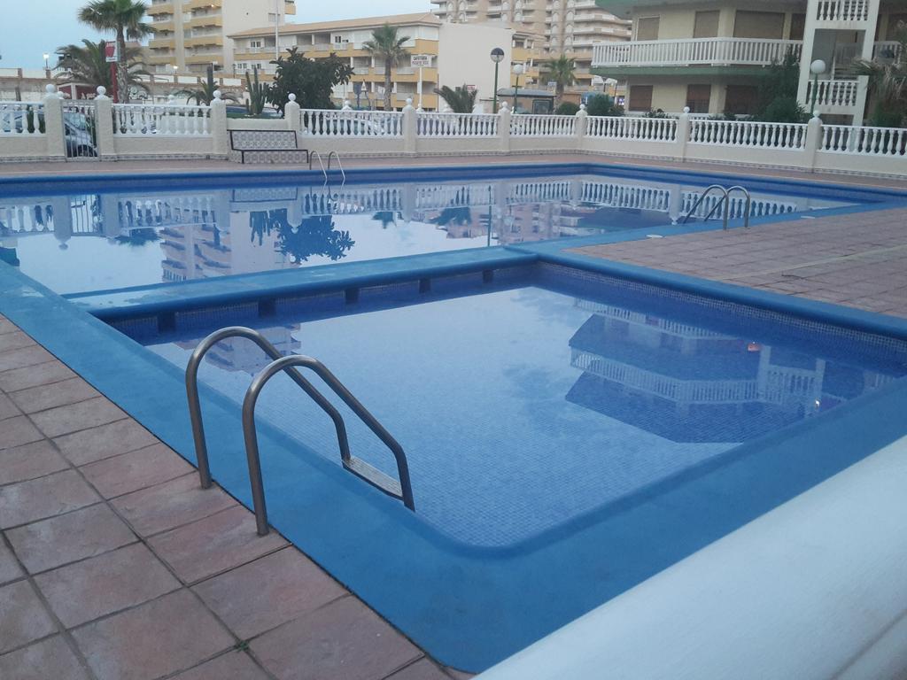 Torre Luquillo Apartment La Manga Ruang foto